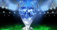 Der Pokal für den Gewinner der Champions League.