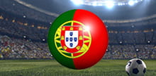Die Flagge von Portugal und im Hintergrund ein Stadion.