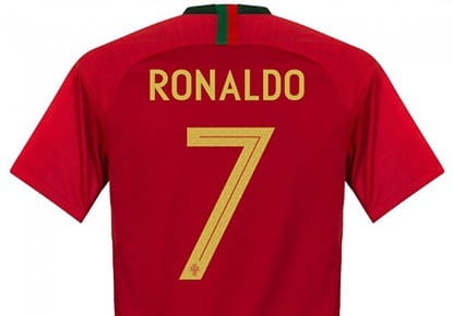 Ein Portugal-Trikot mit der Nummer 7 von Ronaldo