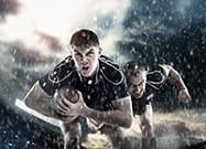 Eine Spielszene aus einem Rugby-Spiel.