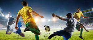 Eine Szene aus einem Fußballspiel.