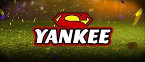 Das Logo der Super Yankee Wette und im Hintergrund ein Fußballplatz.
