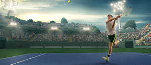 Ein Tennisspieler in Aktion.