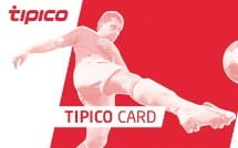 Die Tipico Card mit einem Fußballer beim Schussversuch.
