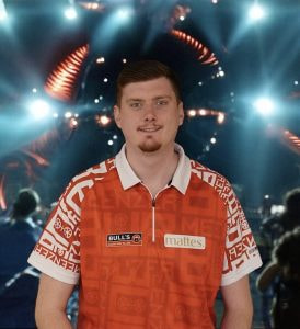 Aufnahme des deutschen Darts-Spielers Niko Springer.