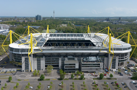 Der Signal Iduna Park in Dortmund