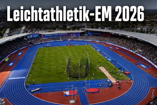 Das Alexander Stadium in Birmingham. Alles ist vorbereitet für den Speerwurf, den Weitsprung und die Laufwettbewerbe.